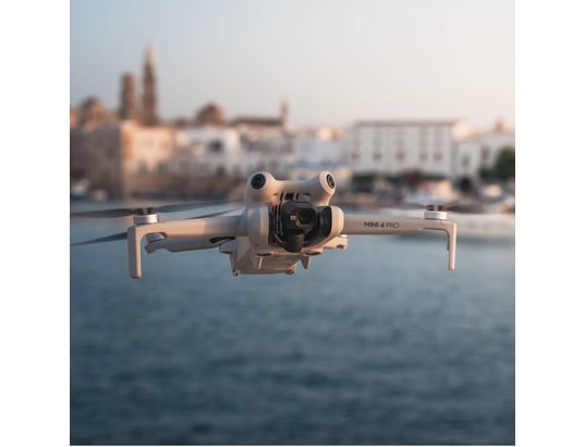 Le Dji Mini 4 Pro est l'un des meilleurs drones du marché et est en